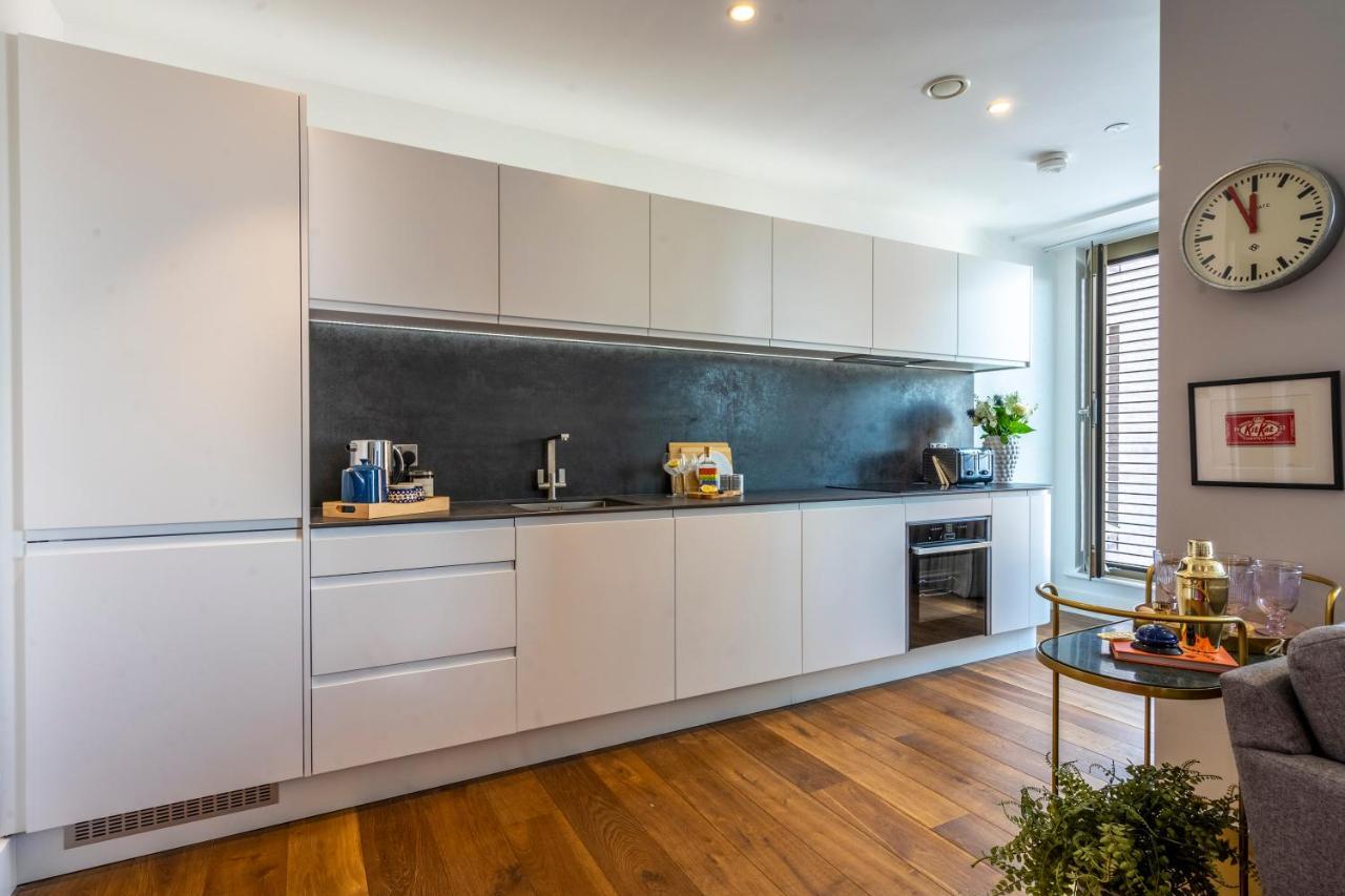 Out Of Office @ Ryedale House Apartment ยอร์ค ภายนอก รูปภาพ